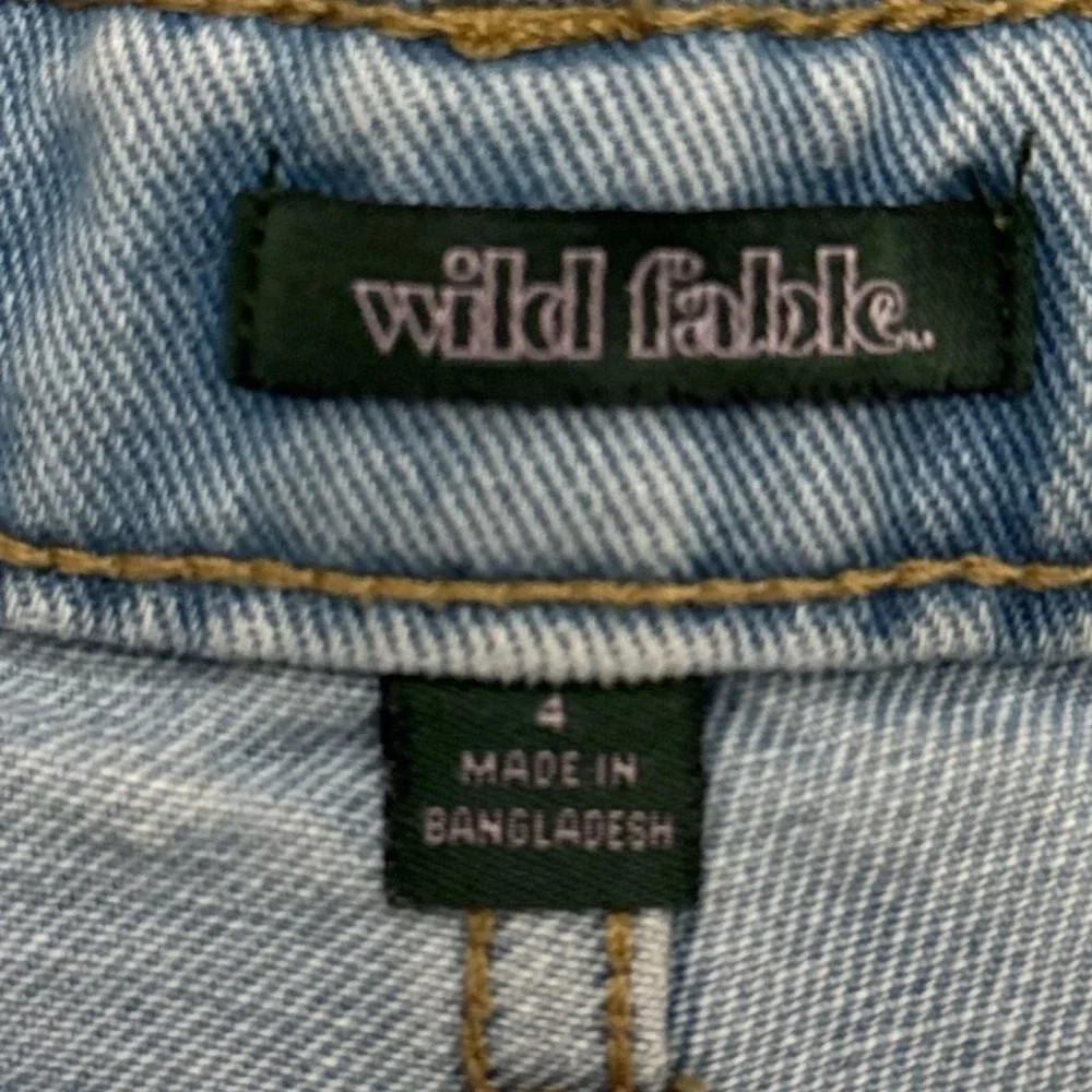 Wild Fable Blue Distressed Cut Off Denim Shorts Women's Size 4